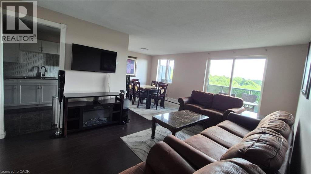 279 CHANDLER Drive Unit# 706 thumbnail 16