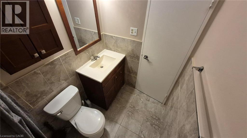 279 CHANDLER Drive Unit# 706 thumbnail 32