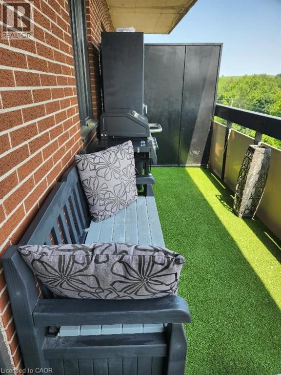 279 CHANDLER Drive Unit# 706 thumbnail 37