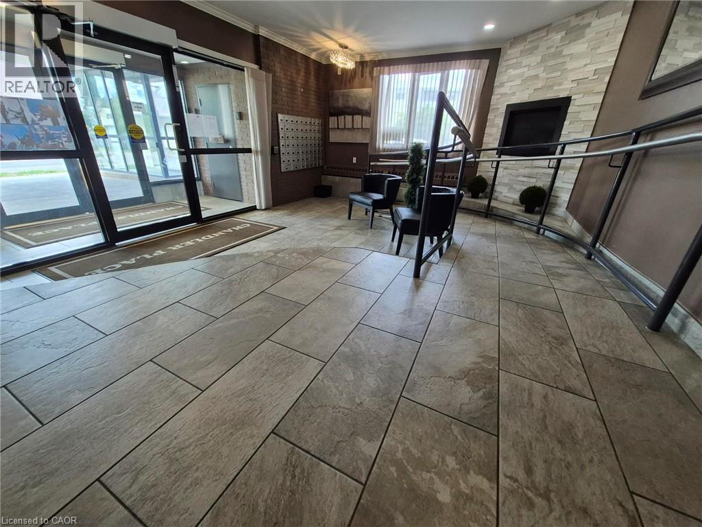 279 CHANDLER Drive Unit# 706 thumbnail 6