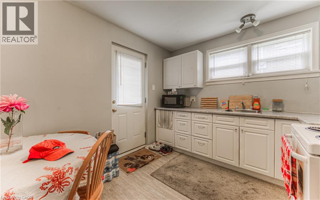 218 MARGARET Avenue thumbnail 23