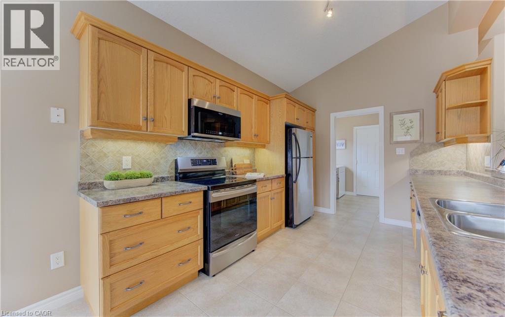 103 DEVONSHIRE Drive thumbnail 23