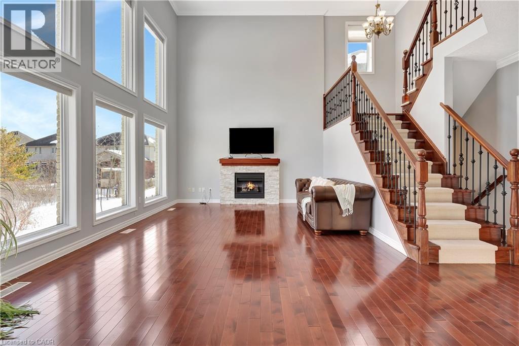 510 FOREST GATE Crescent thumbnail 17