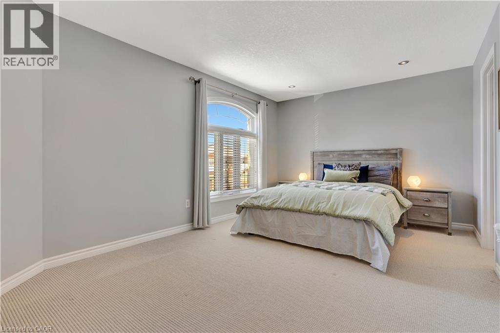 510 FOREST GATE Crescent thumbnail 29