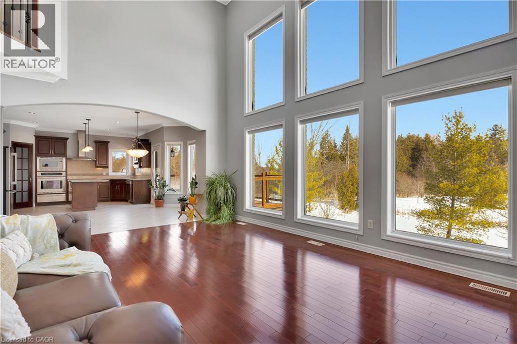 510 FOREST GATE Crescent thumbnail 19