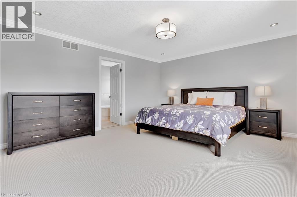 510 FOREST GATE Crescent thumbnail 24