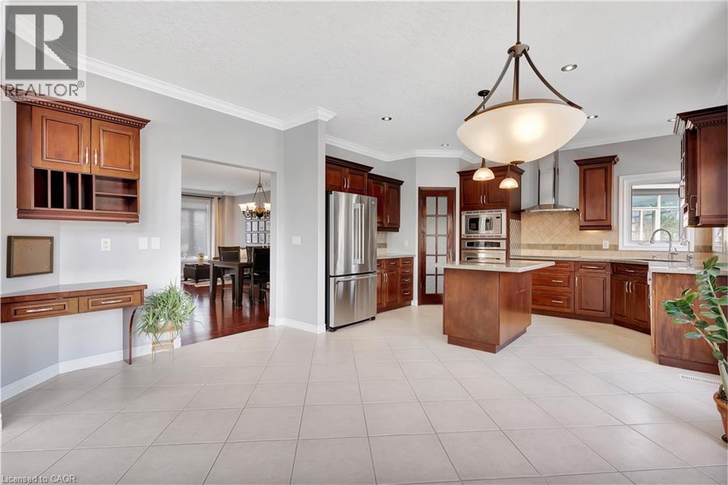 510 FOREST GATE Crescent thumbnail 14