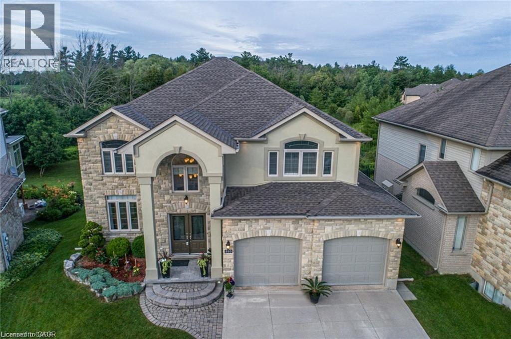 510 FOREST GATE Crescent thumbnail 2