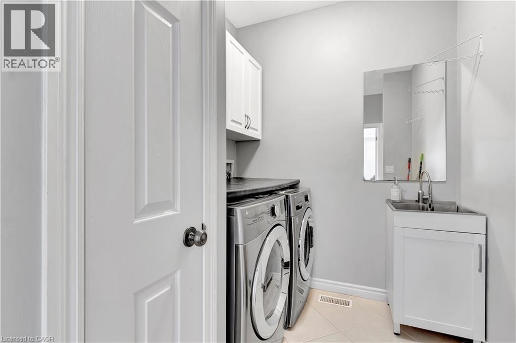 510 FOREST GATE Crescent thumbnail 8