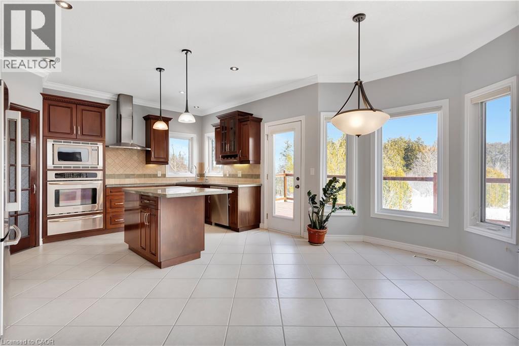 510 FOREST GATE Crescent thumbnail 12