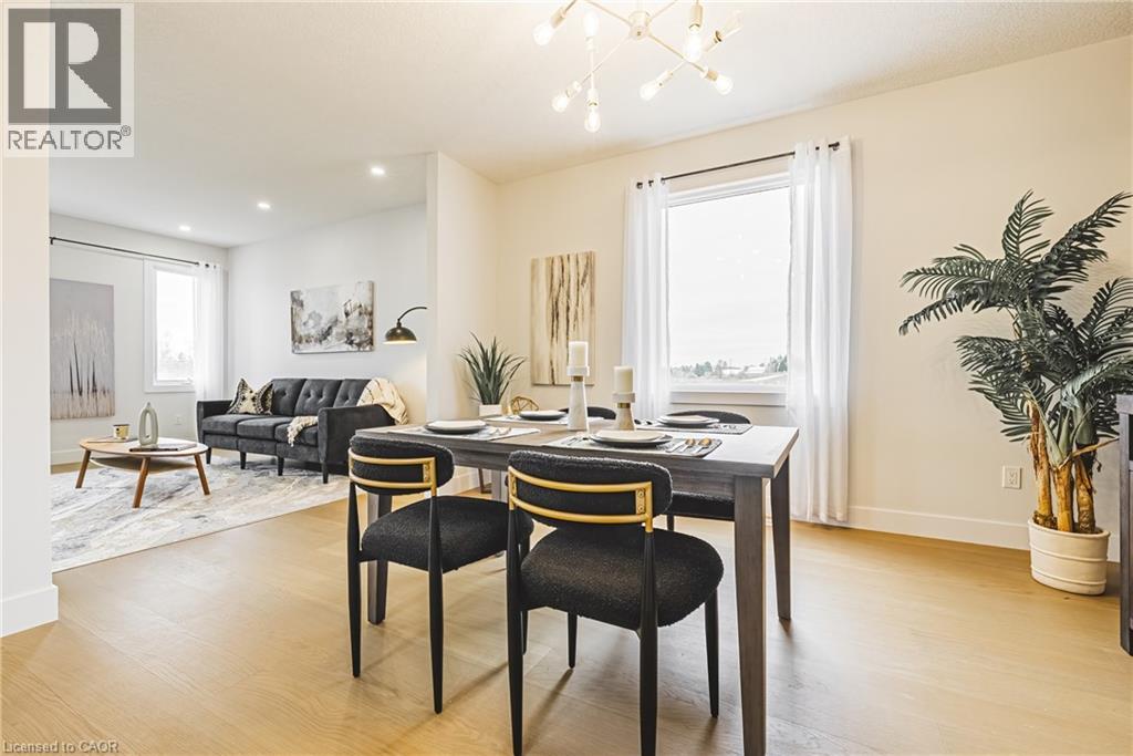 546 BENNINGER Drive thumbnail 13