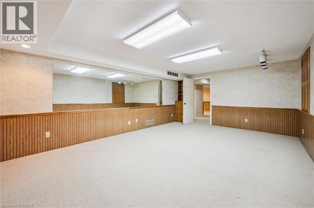 405 GLASGOW Street Unit# 5 thumbnail 32