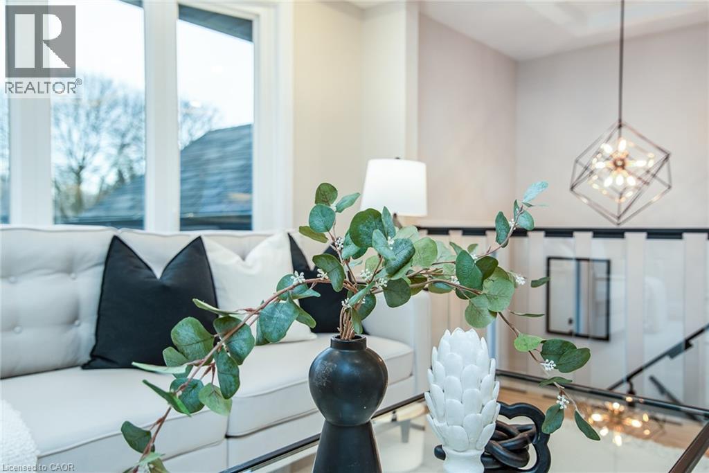 627 GLEN FORREST Boulevard thumbnail 12