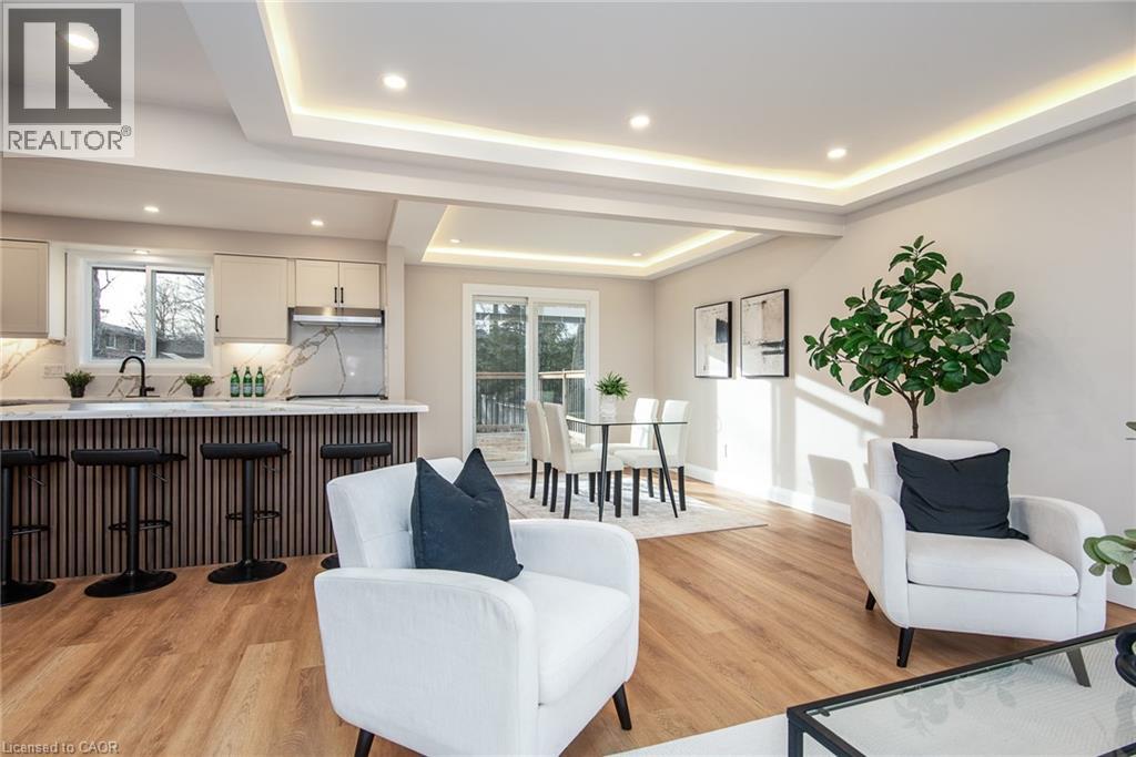 627 GLEN FORREST Boulevard thumbnail 15