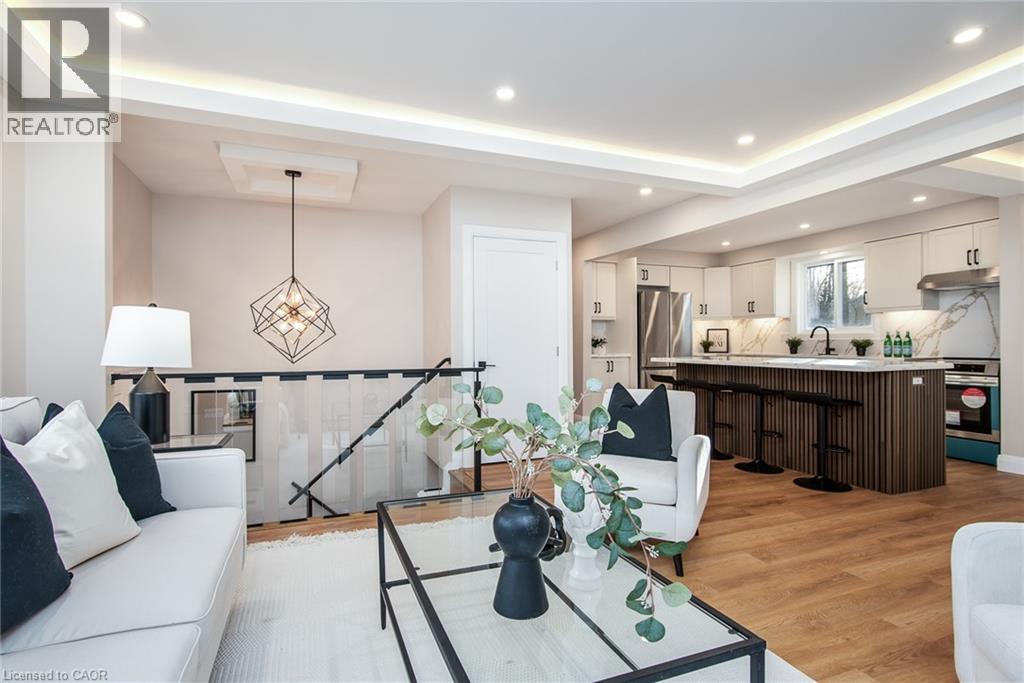 627 GLEN FORREST Boulevard thumbnail 16