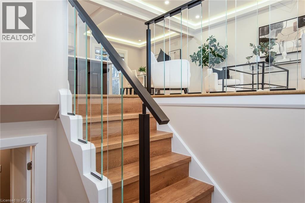 627 GLEN FORREST Boulevard thumbnail 19