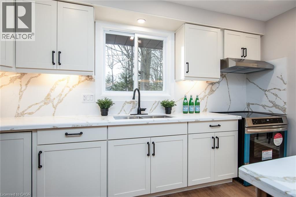 627 GLEN FORREST Boulevard thumbnail 21