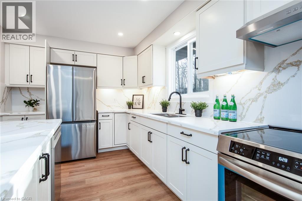 627 GLEN FORREST Boulevard thumbnail 26