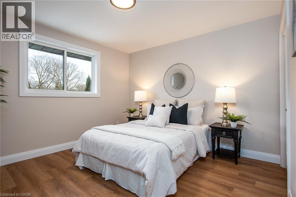 627 GLEN FORREST Boulevard thumbnail 32