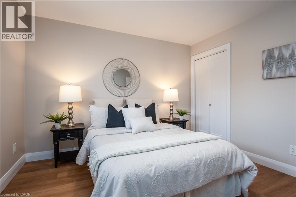 627 GLEN FORREST Boulevard thumbnail 33