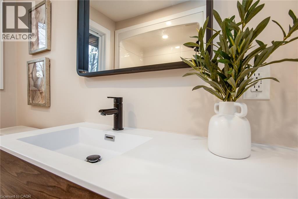 627 GLEN FORREST Boulevard thumbnail 36