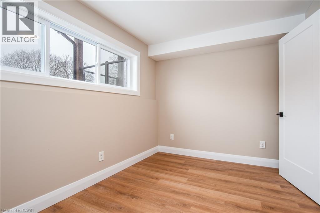 627 GLEN FORREST Boulevard thumbnail 40