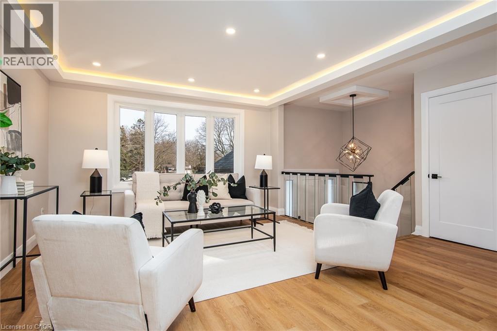 627 GLEN FORREST Boulevard thumbnail 9