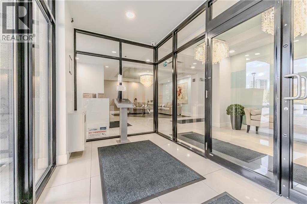 170 WATER Street N Unit# 807 thumbnail 4