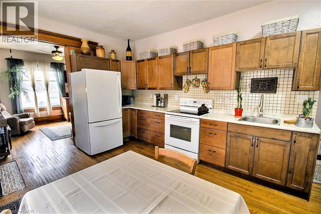 223 WATER Street N thumbnail 8