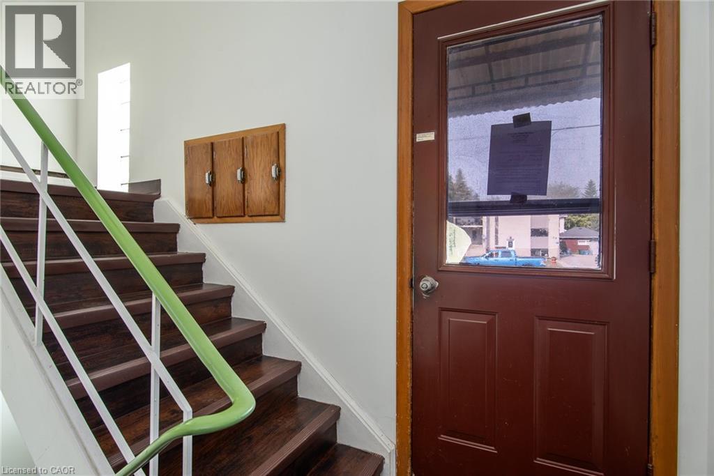 129 RIVER Road E thumbnail 35