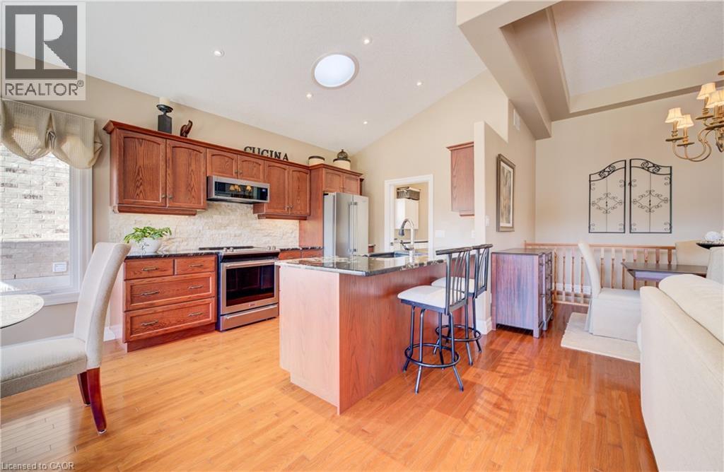 140 DEVONSHIRE Drive thumbnail 14