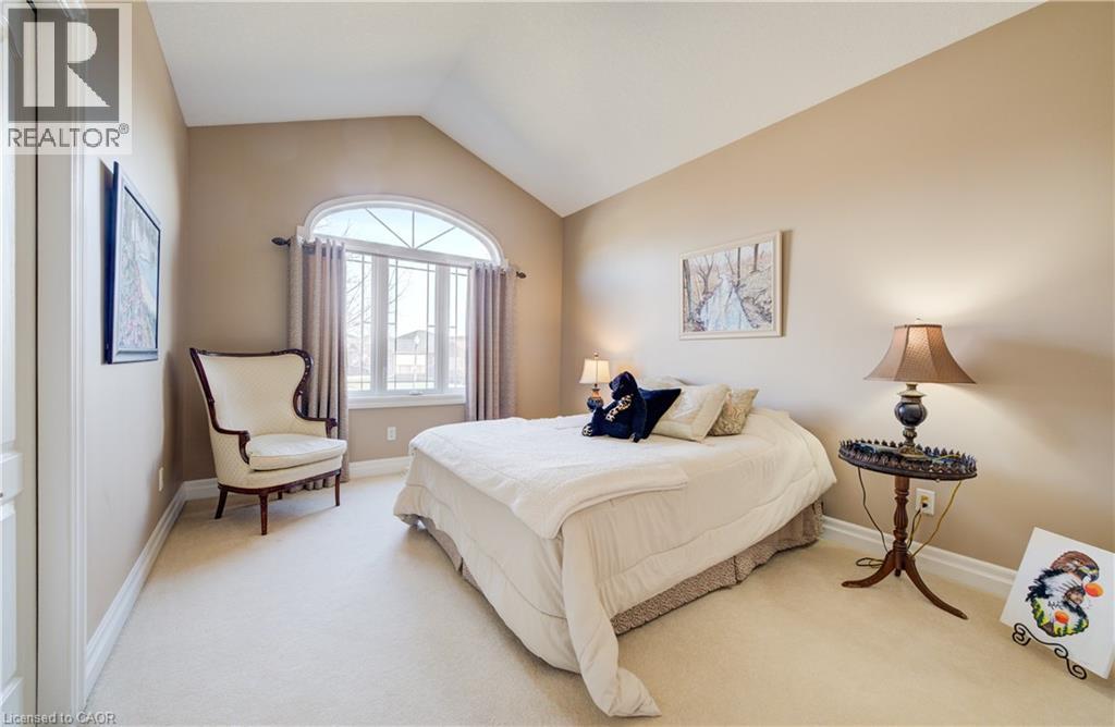 140 DEVONSHIRE Drive thumbnail 29