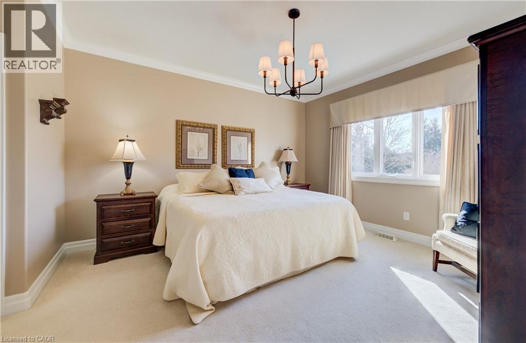 140 DEVONSHIRE Drive thumbnail 22