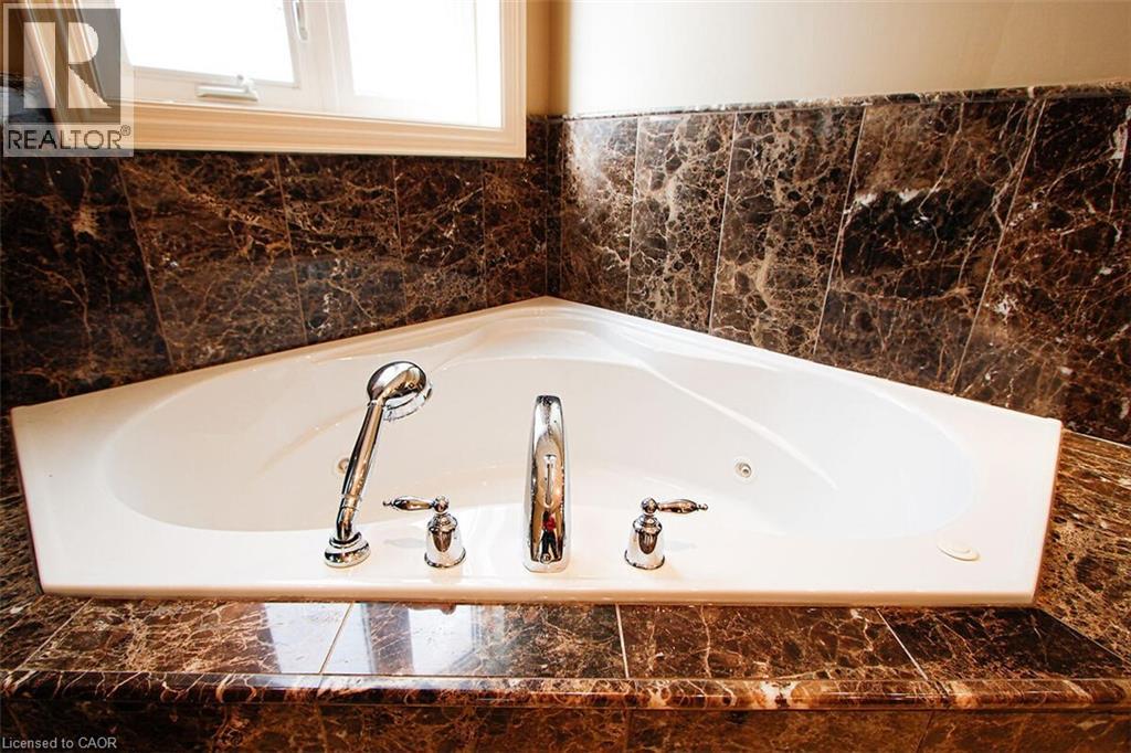 205 PAIGE Place thumbnail 17