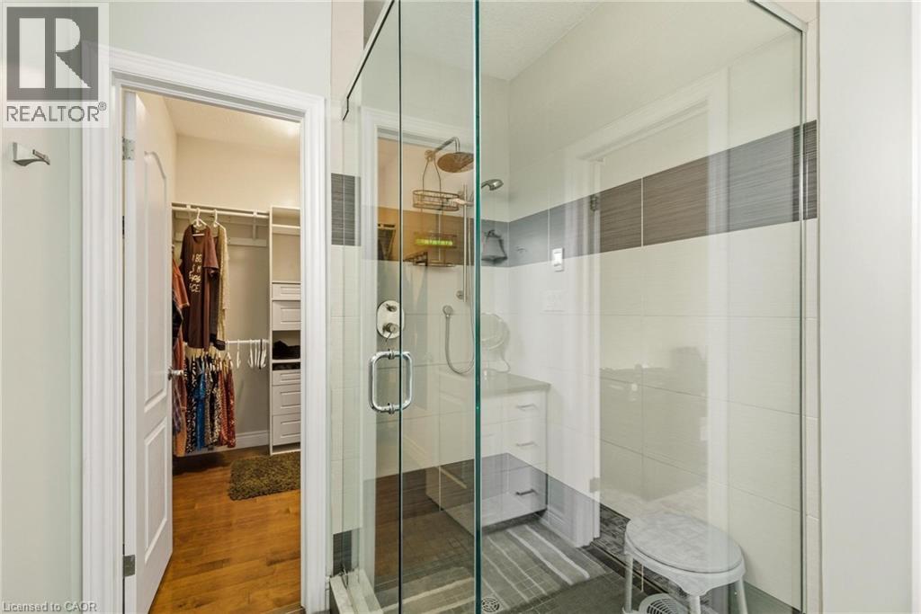 184 TOWNSEND Drive thumbnail 23