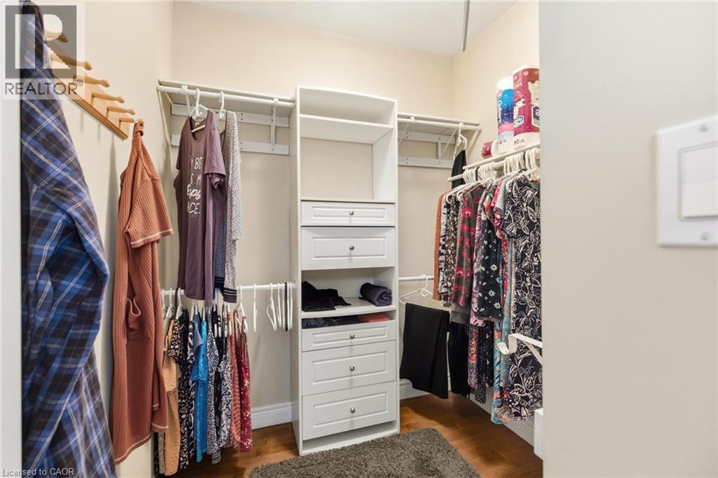 184 TOWNSEND Drive thumbnail 24