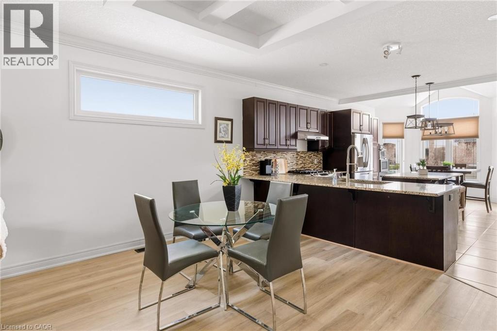 184 TOWNSEND Drive thumbnail 12