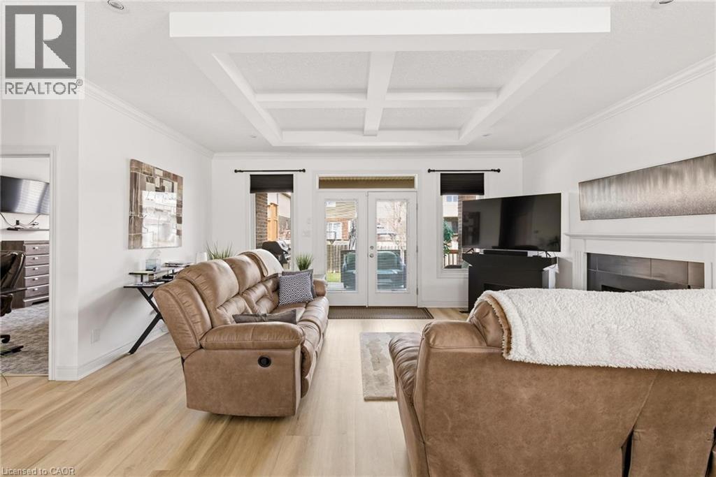 184 TOWNSEND Drive thumbnail 15