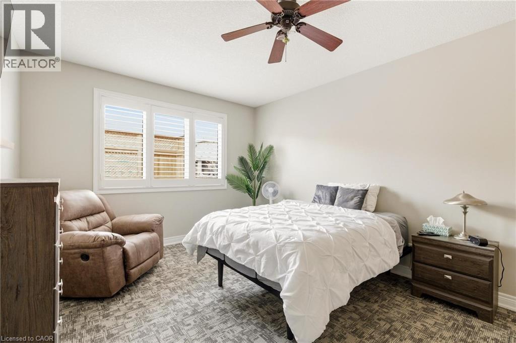 184 TOWNSEND Drive thumbnail 19