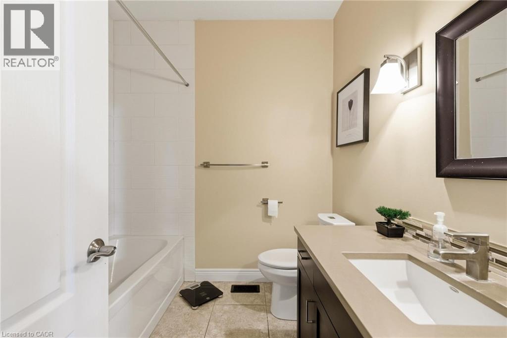 184 TOWNSEND Drive thumbnail 27