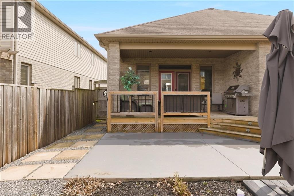 184 TOWNSEND Drive thumbnail 44