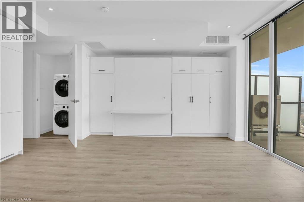 741 KING Street Unit# 1711 thumbnail 17