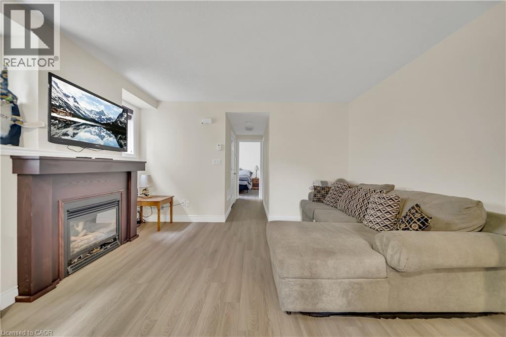 931 GLASGOW Street Unit# 14A thumbnail 5