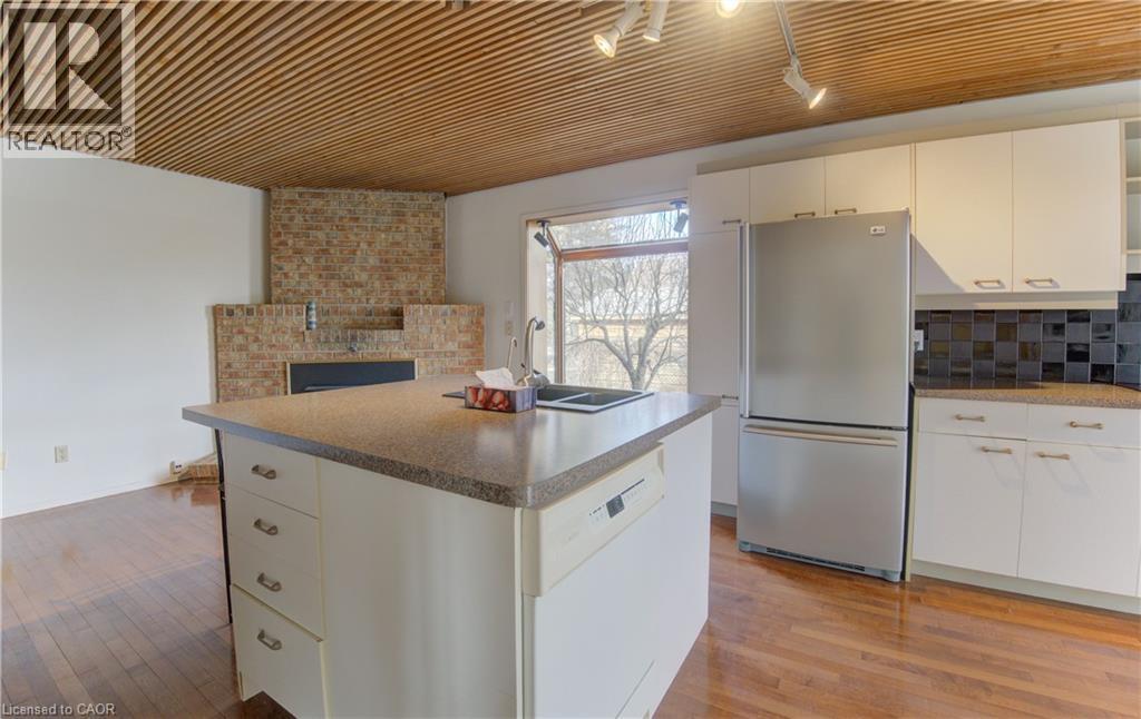 156 CANDLEWOOD Crescent thumbnail 20