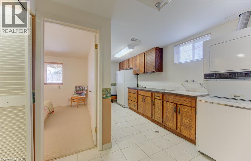 156 CANDLEWOOD Crescent thumbnail 29