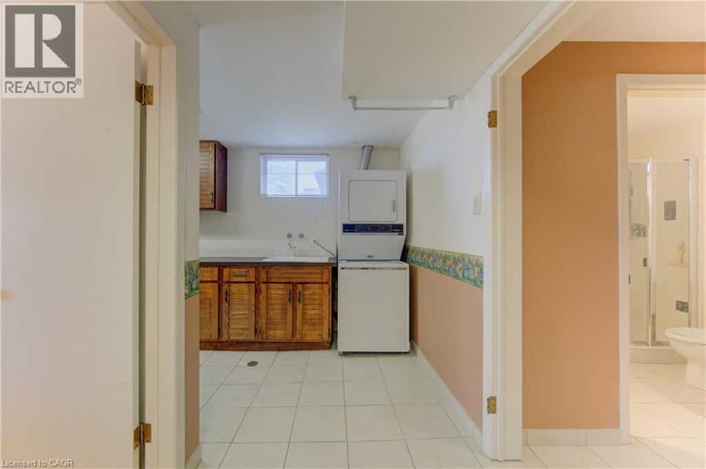 156 CANDLEWOOD Crescent thumbnail 30