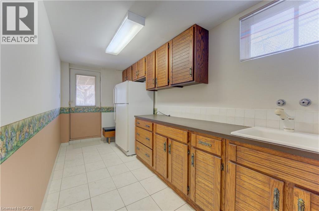 156 CANDLEWOOD Crescent thumbnail 31