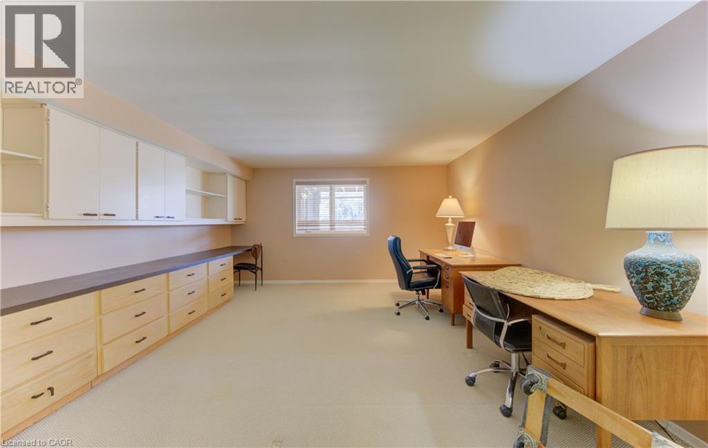 156 CANDLEWOOD Crescent thumbnail 34