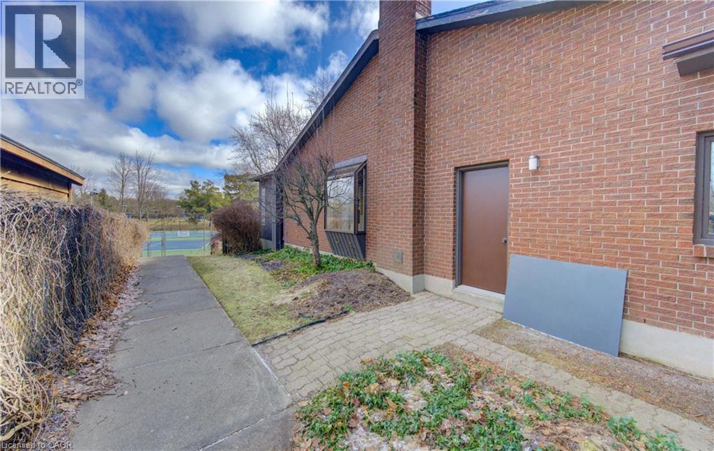 156 CANDLEWOOD Crescent thumbnail 39