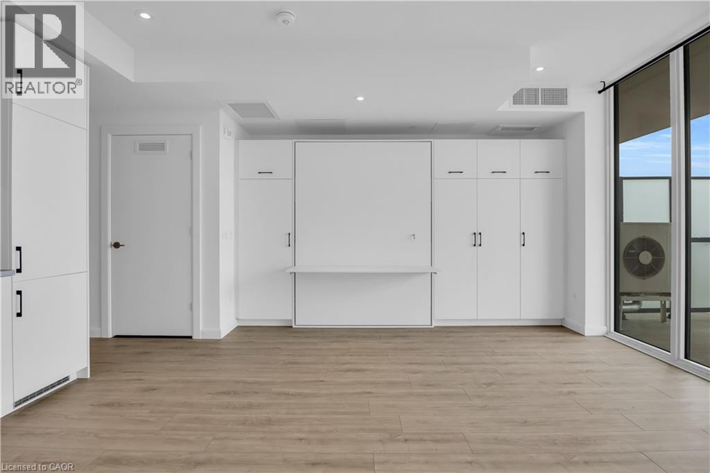 741 KING Street Unit# 1011 thumbnail 16